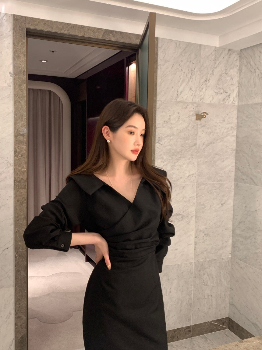 フリル襟ウエスト絞りパフスリーブワンピース