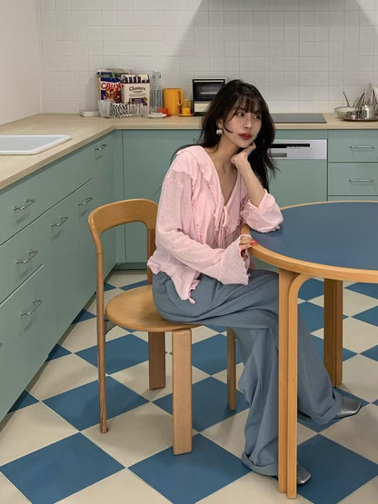 V領系帶喇叭袖恤衫