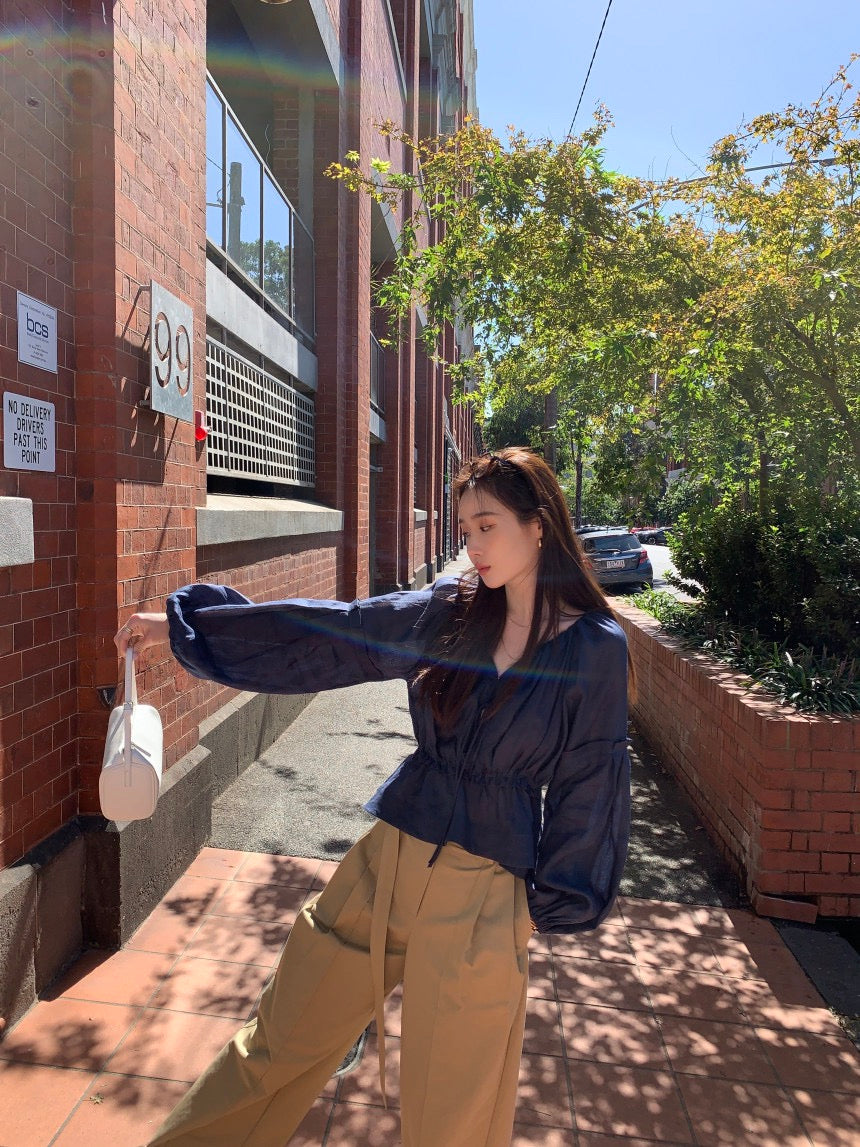 V領抽繩收腰泡泡袖雪紡恤衫