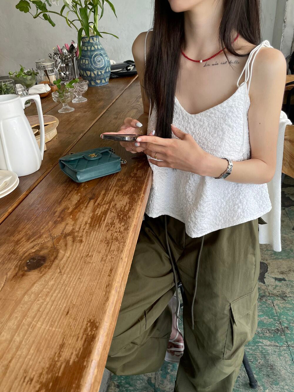 甜美系帶娃娃衫