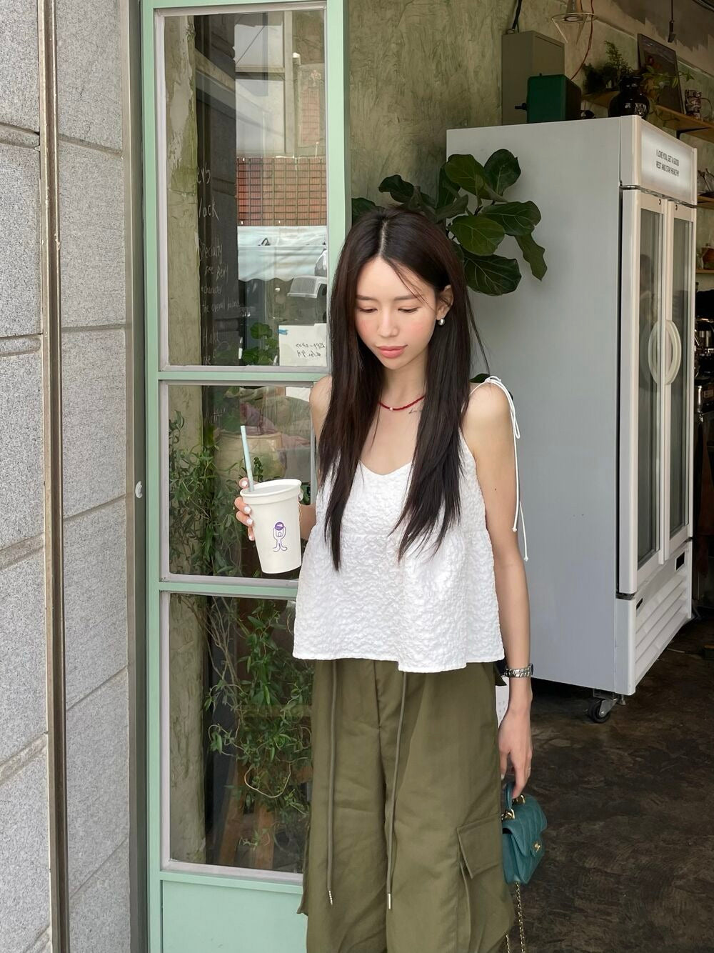 甜美系帶娃娃衫