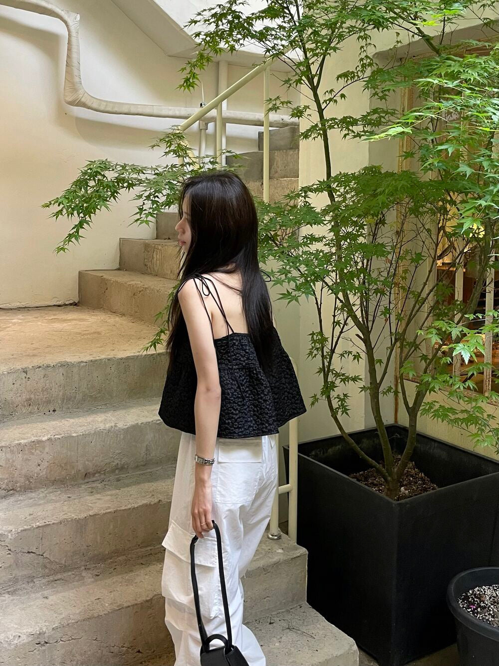 甜美系帶娃娃衫