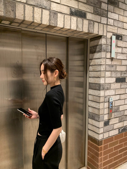 Minimalist Chic Knit Top