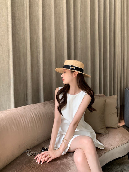 バックレスノースリーブドレス