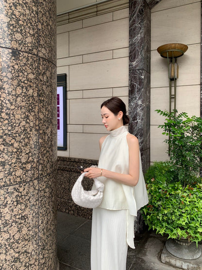 French Minimalist Tie Shirt