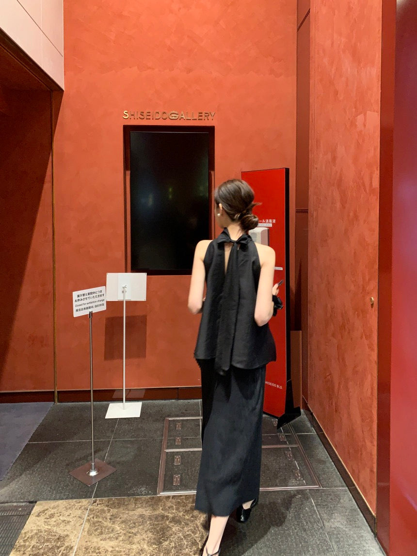 French Minimalist Tie Shirt