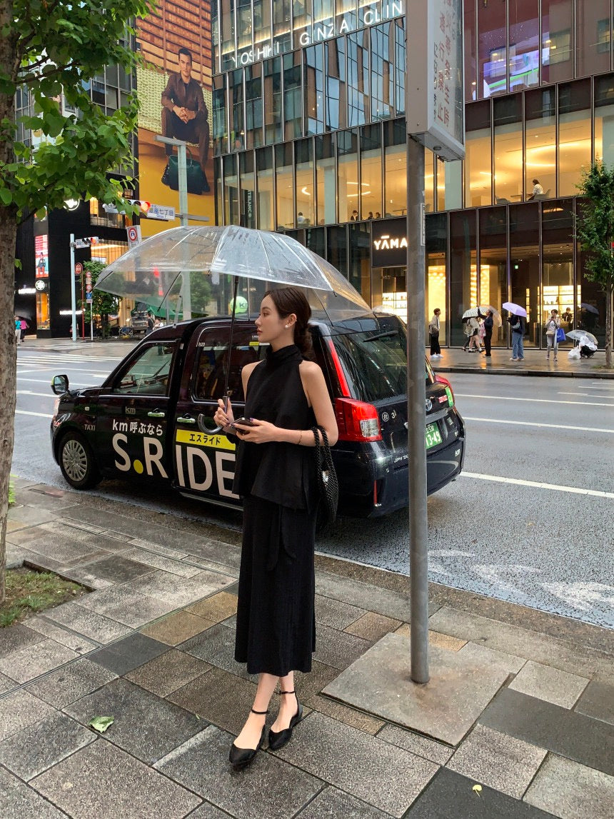 French Minimalist Tie Shirt