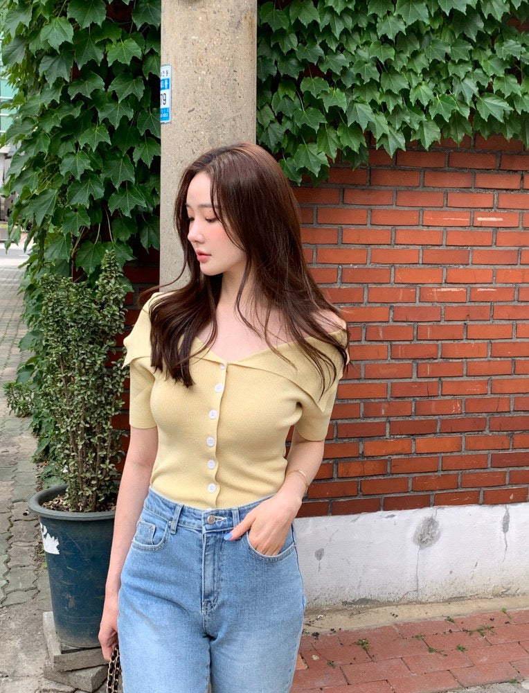 Off-shoulder Slim Fit Knitted Top