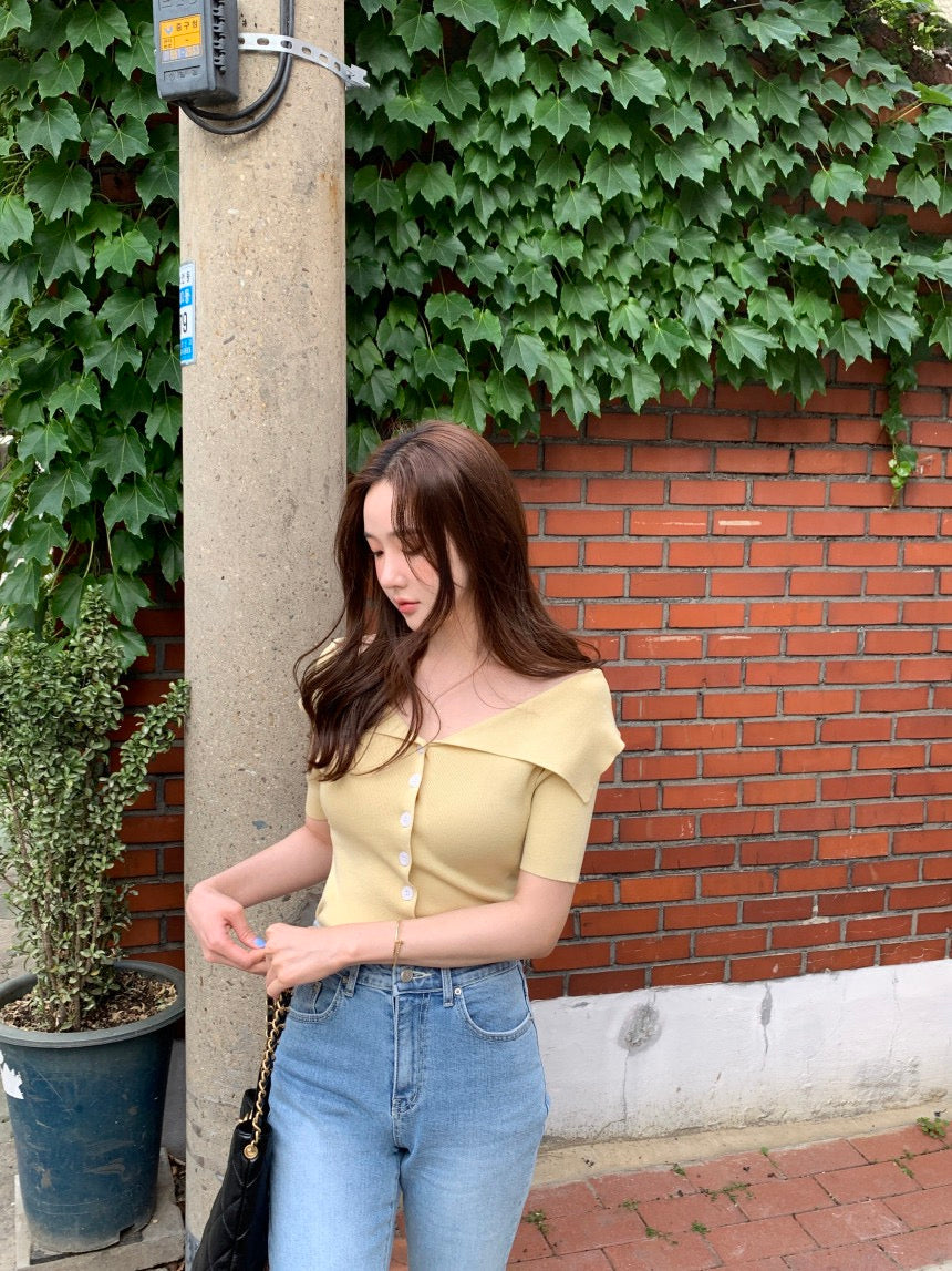 Off-shoulder Slim Fit Knitted Top