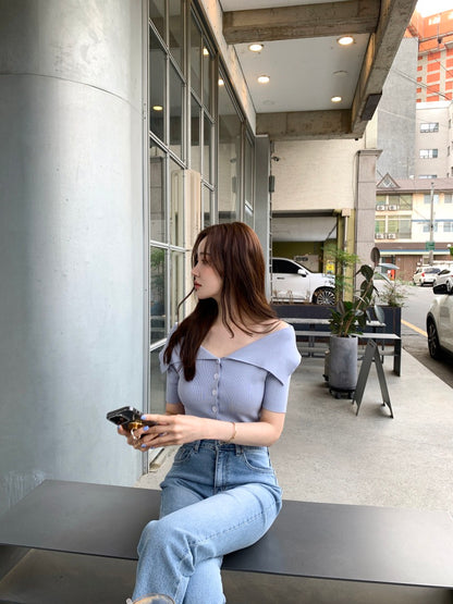 Off-shoulder Slim Fit Knitted Top