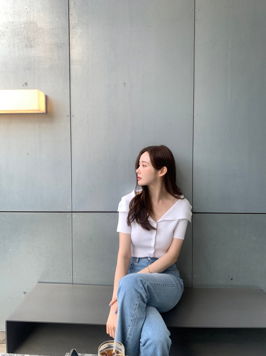 Off-shoulder Slim Fit Knitted Top