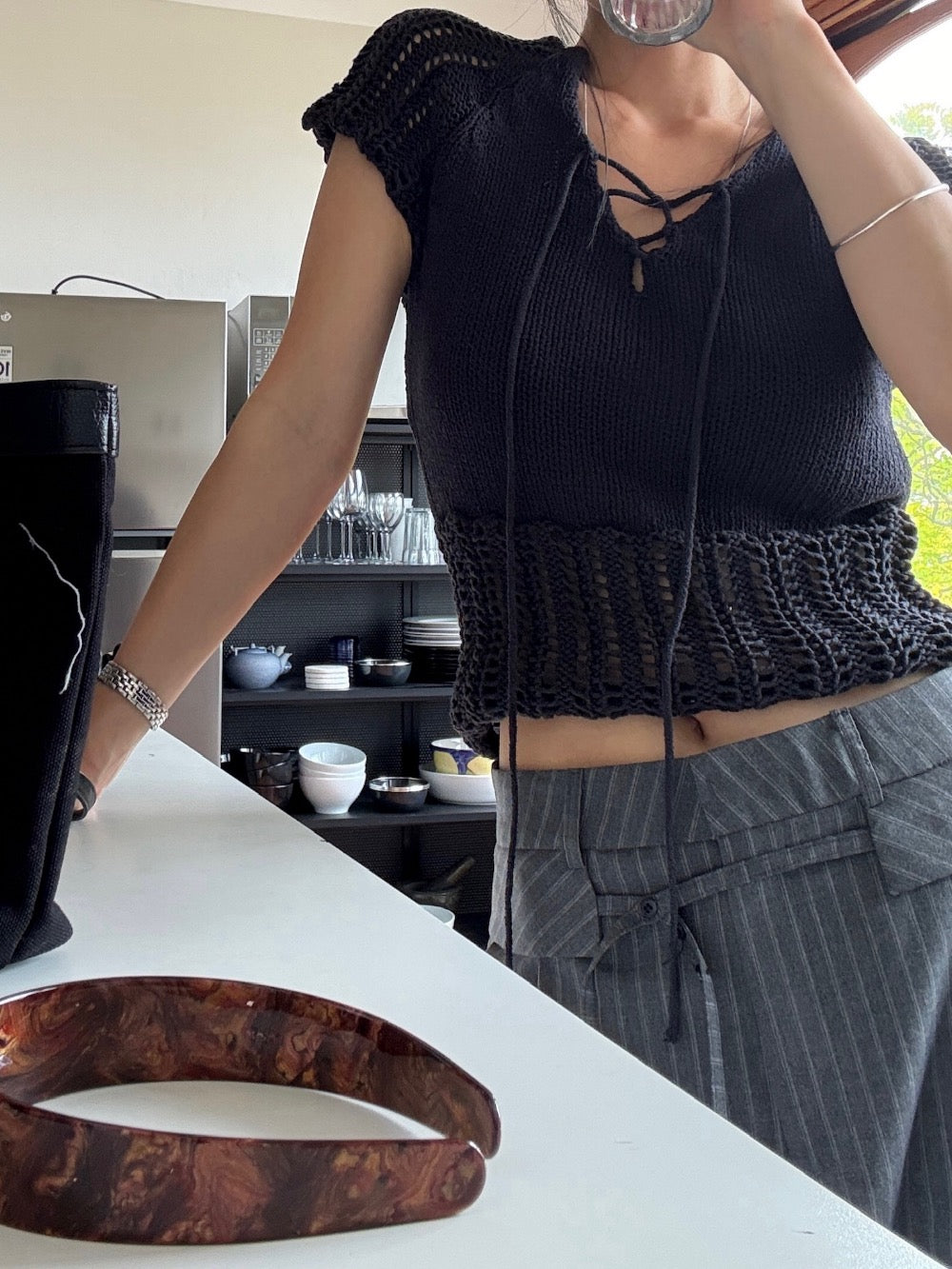 透かし編みトップ