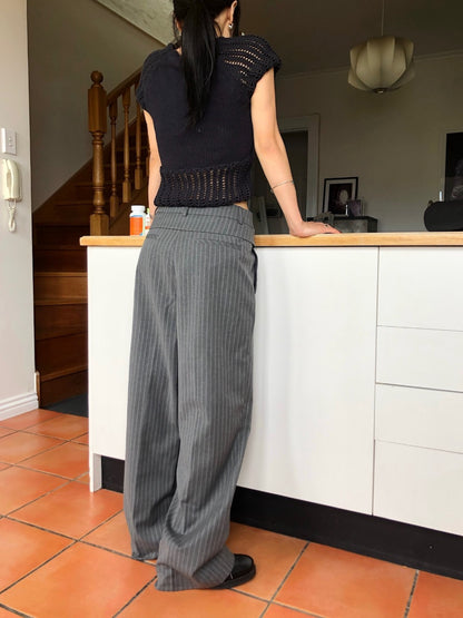 透かし編みトップ