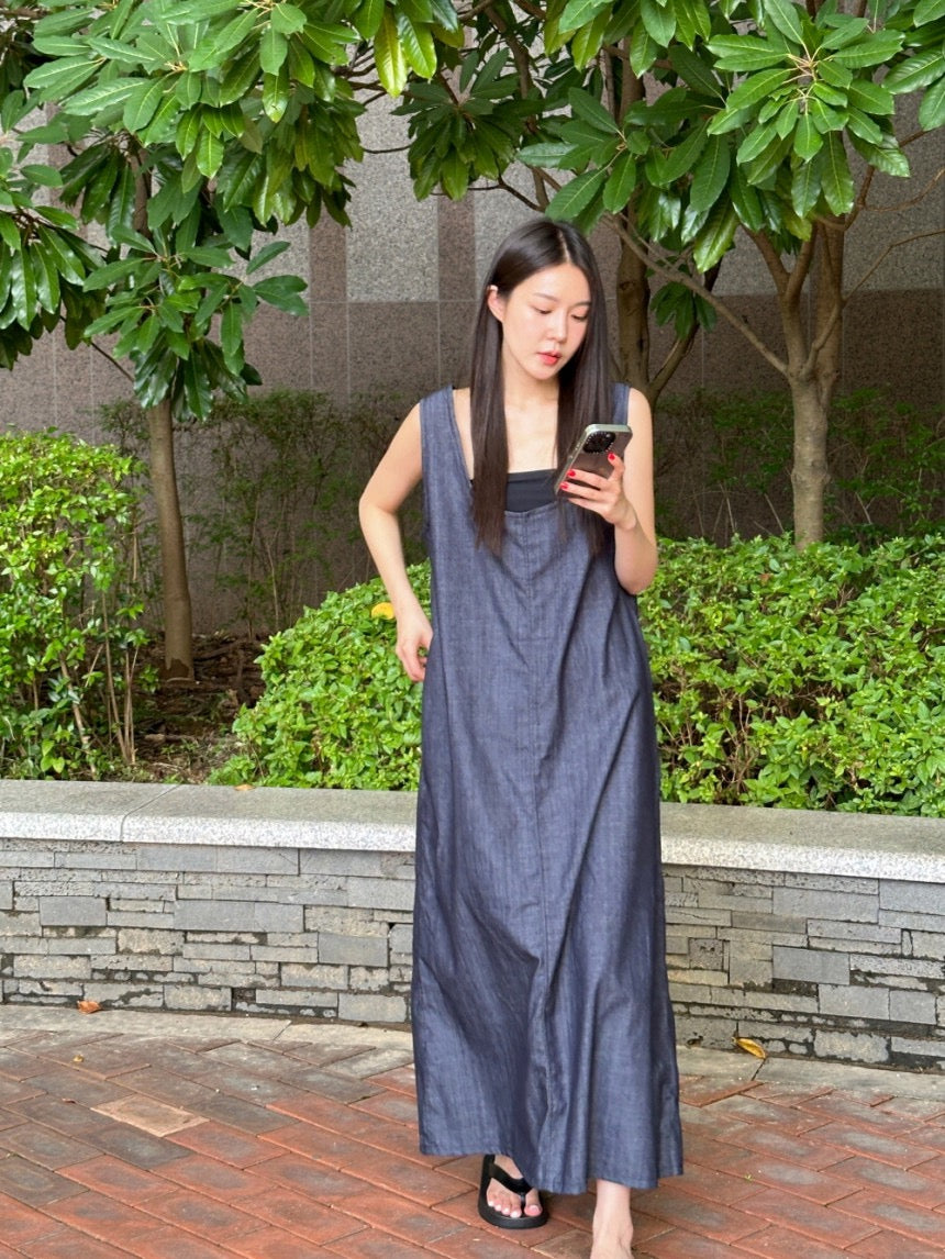 簡約無袖寬鬆牛仔連身裙