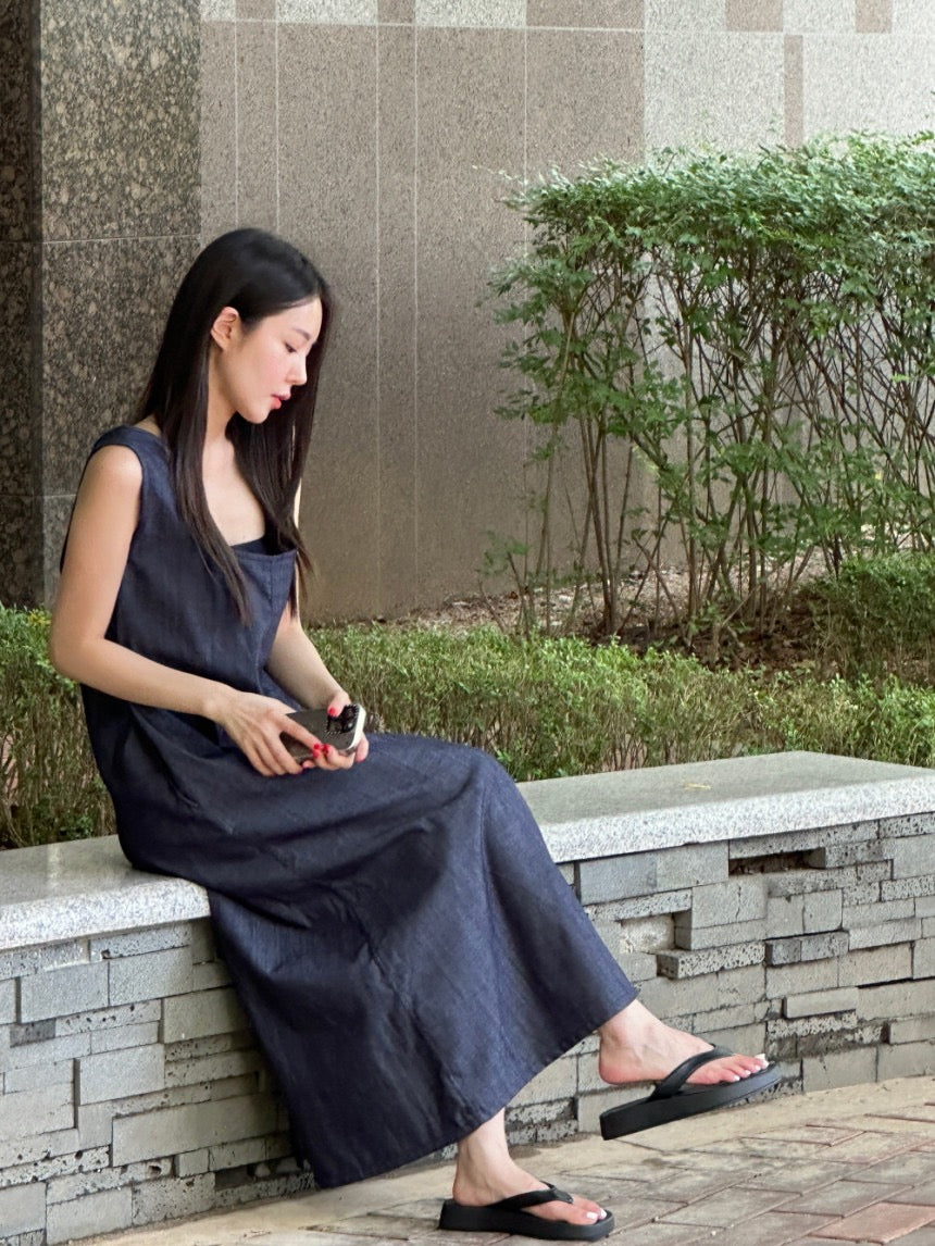 簡約無袖寬鬆牛仔連身裙
