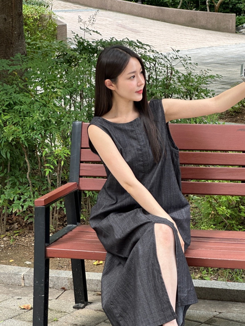 簡約無袖寬鬆牛仔連身裙