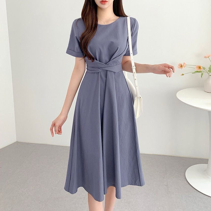 Elegant Knot-Tie Dress