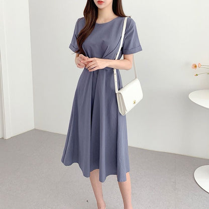 Elegant Knot-Tie Dress