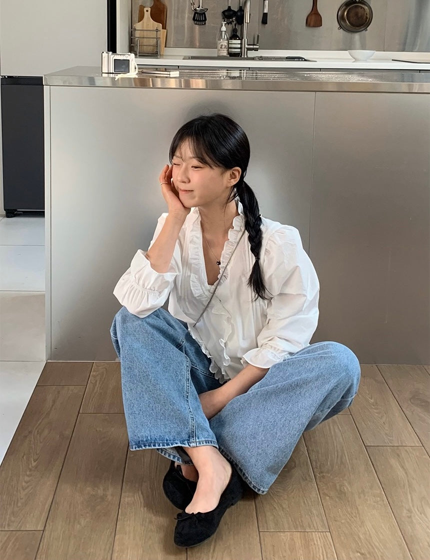 プリーツフリルブラウス