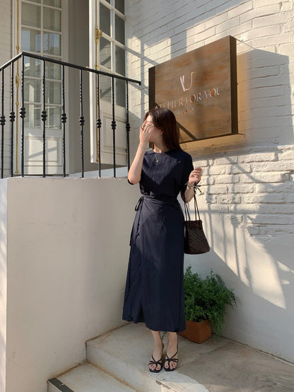 Round Neck Slim Fit Tie Waist Dress