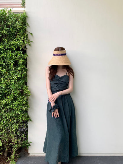 溫柔褶皺抹胸吊帶裙