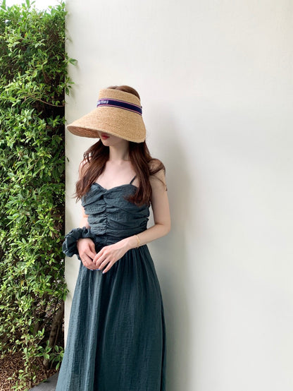 溫柔褶皺抹胸吊帶裙