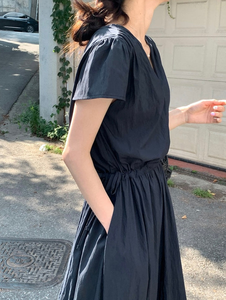 V領抽繩褶皺連身裙