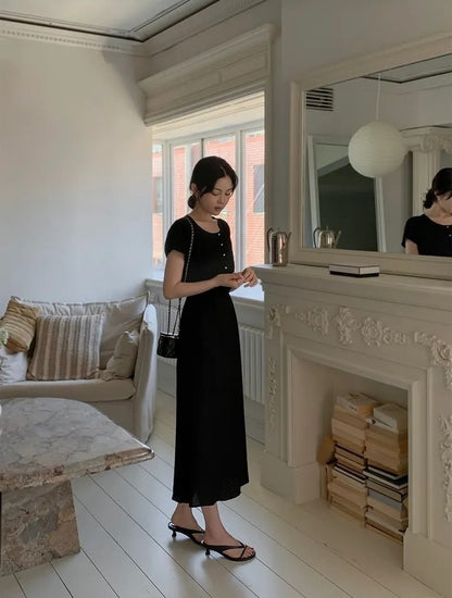 圓領金屬單排扣收腰連身裙