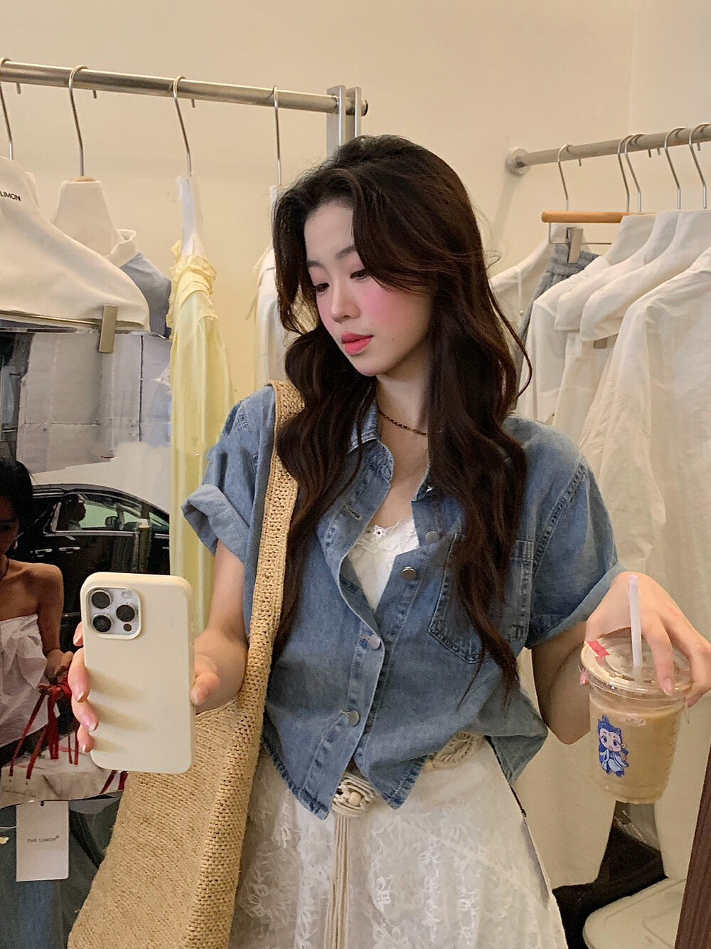 Versatile Slimming Short-Sleeve Denim Jacket