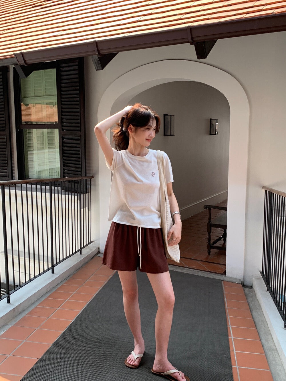 刺繡小花針織top