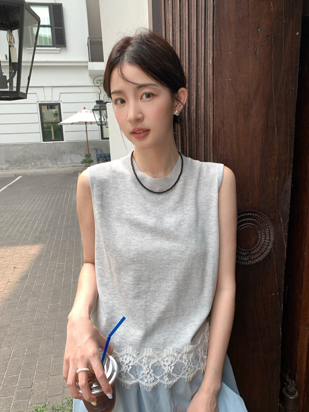 Lace Trim Hem Knitted Vest