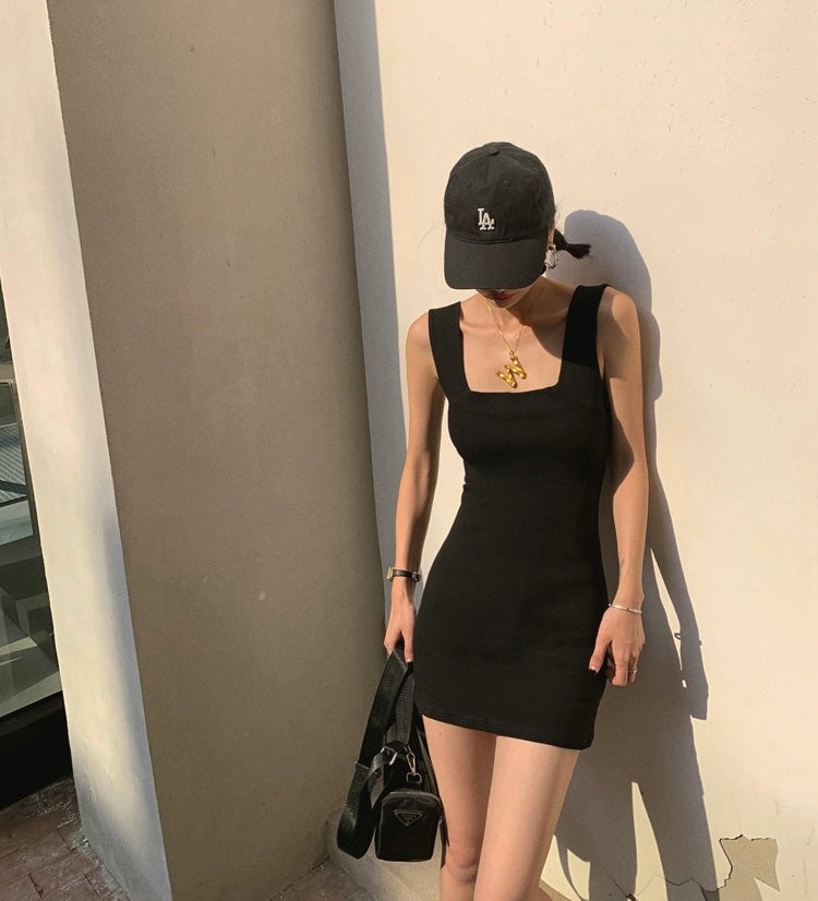 方領修身背心裙