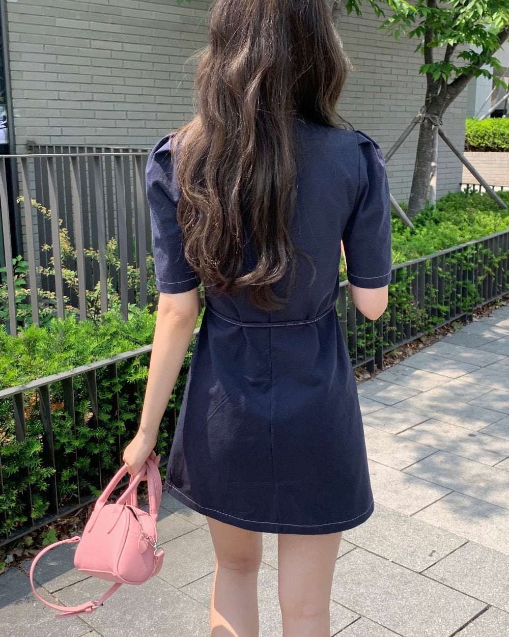 泡泡袖不規則連身裙