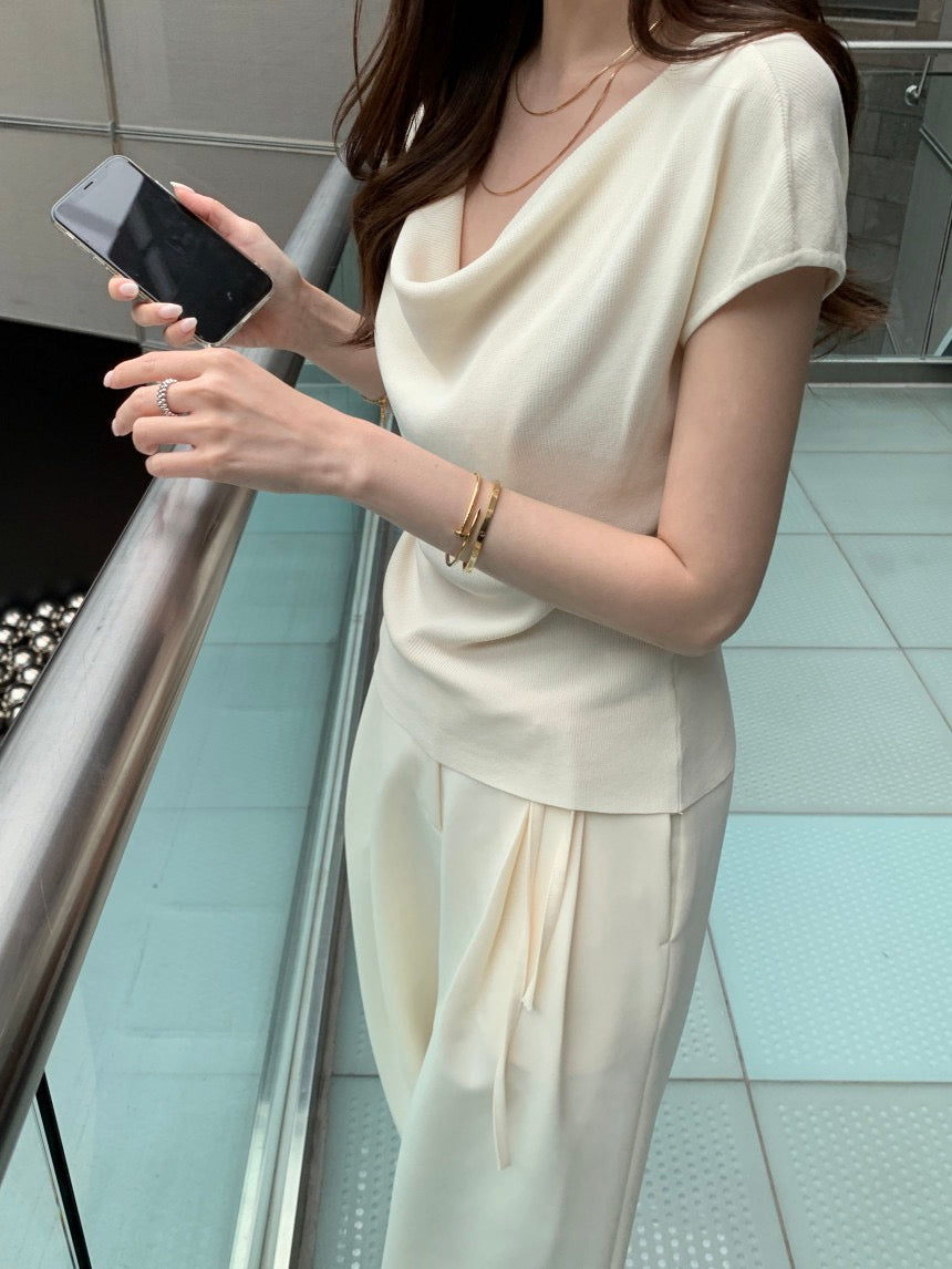 蕩領正肩針織top