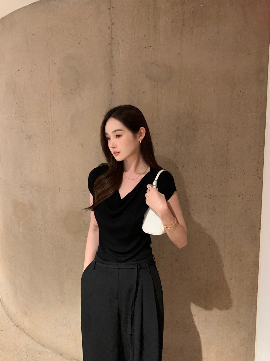 蕩領正肩針織top