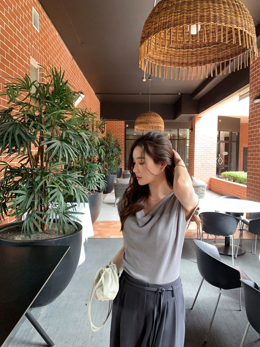 蕩領正肩針織top