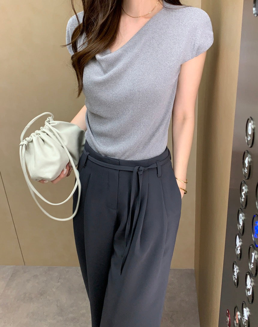 蕩領正肩針織top