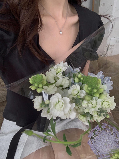 泡泡袖木耳邊恤衫