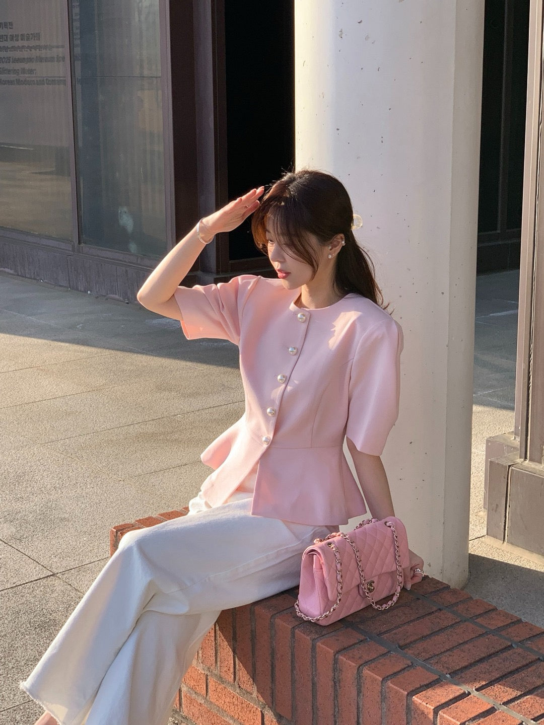 圓領單排扣收腰短袖小外套