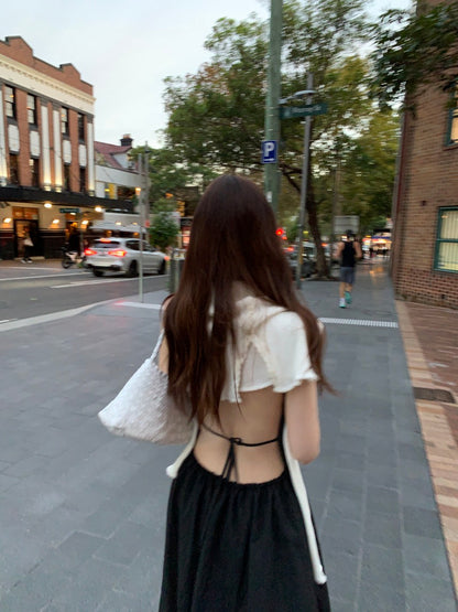 設計感露背吊帶連身裙