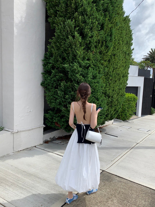 設計感露背吊帶連身裙