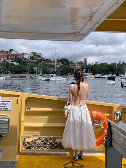 設計感露背吊帶連身裙