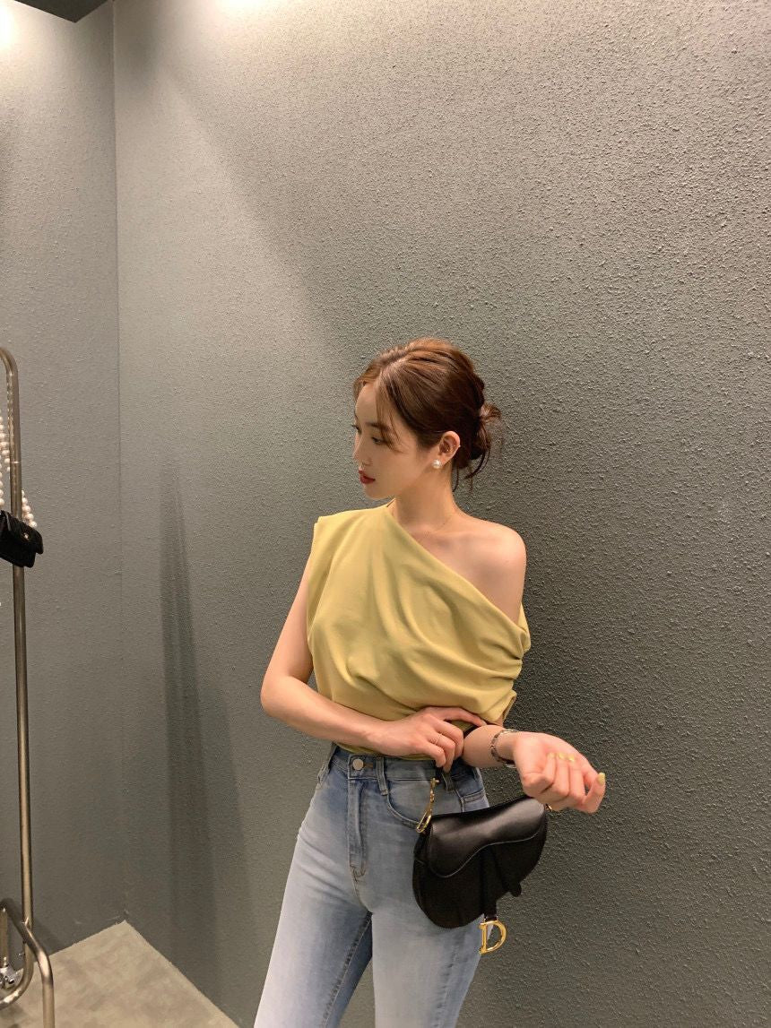 法式斜肩顯瘦top