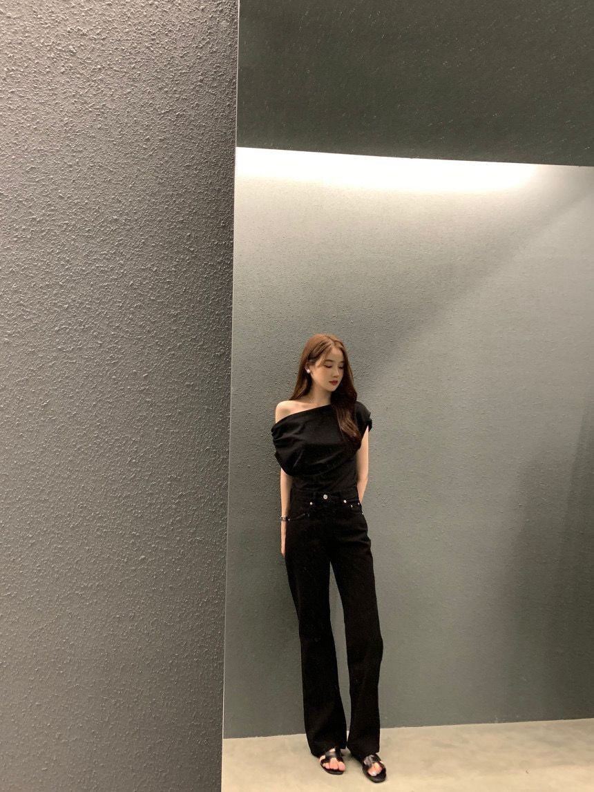 法式斜肩顯瘦top