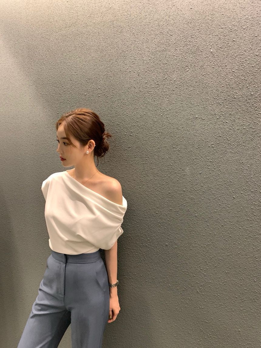 法式斜肩顯瘦top