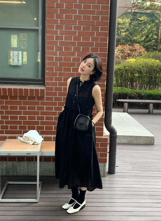 鏤空系帶無袖連身裙