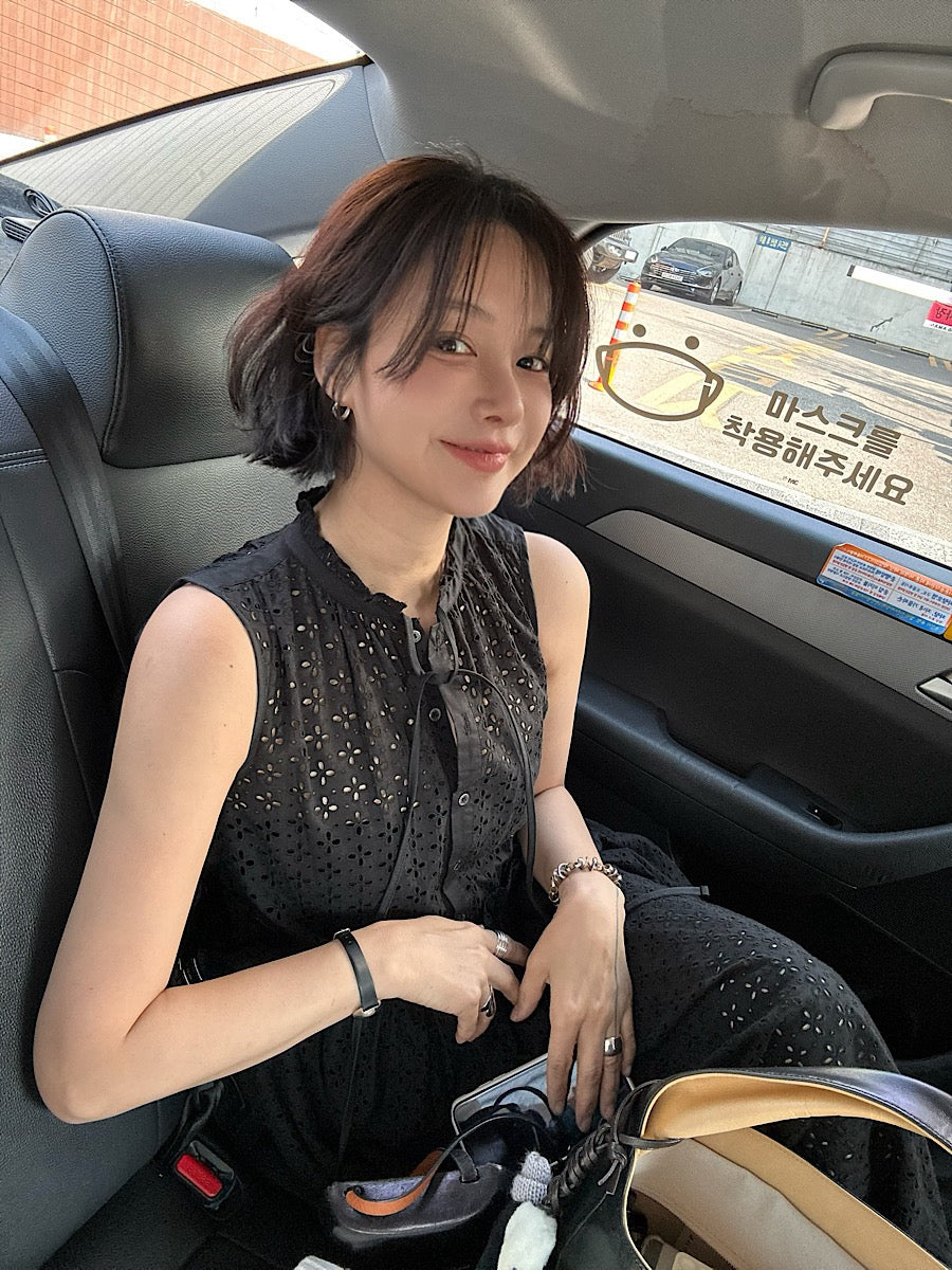 鏤空系帶無袖連身裙