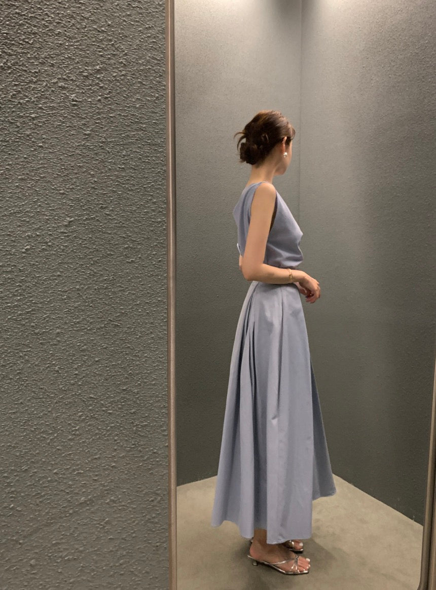 Off-shoulder Top + High-waisted Skirt Set