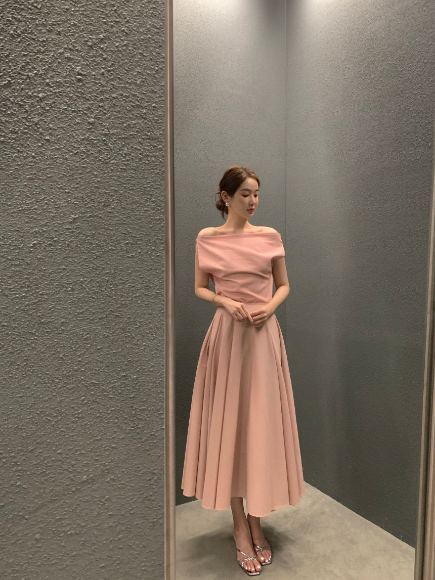 Off-shoulder Top + High-waisted Skirt Set