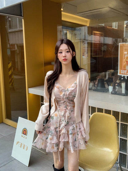 フランス風フリル付き花柄キャミソールドレス